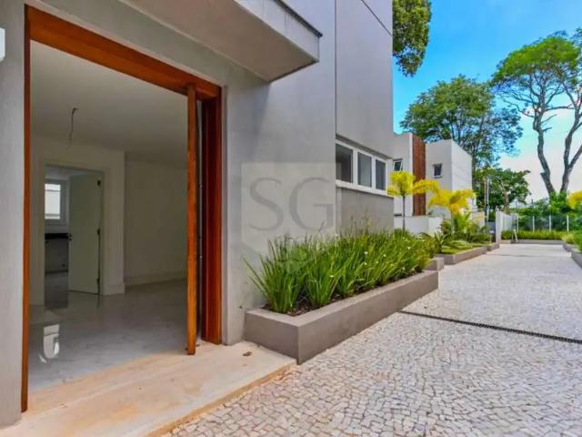 Casa / Sobrado em Condomínio para Venda em São Paulo/SP Chácara Santo Antônio 4 Quartos