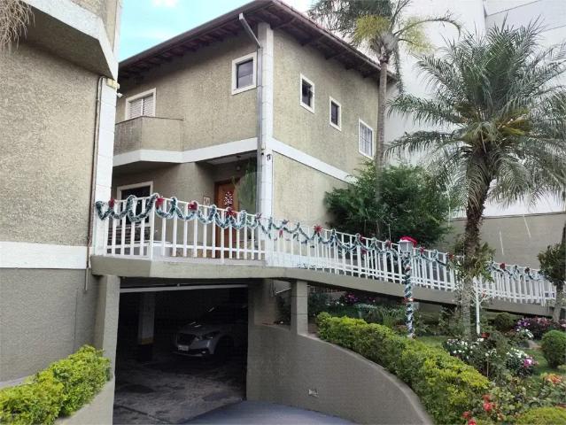 Casa / Sobrado em Condomínio para Venda em São Paulo/SP Chora Menino 3 Quartos