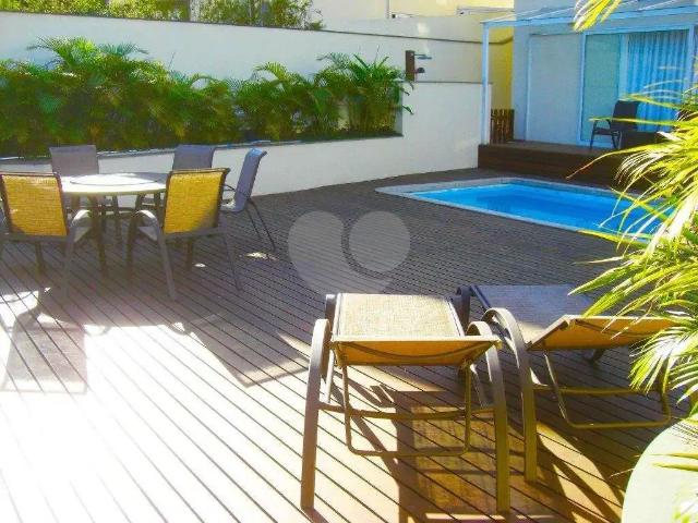 Casa / Sobrado em Condomínio para Venda em São Paulo/SP Morumbi 4 Quartos