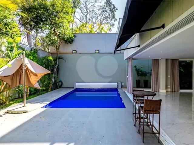 Casa / Sobrado em Condomínio para Venda em São Paulo/SP Granja Julieta 4 Quartos