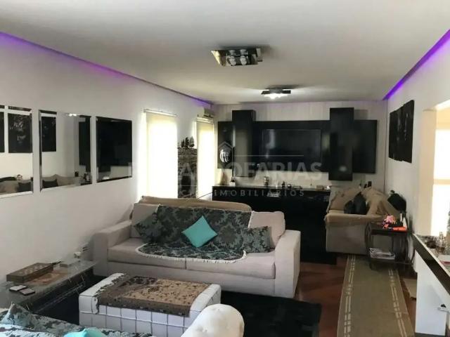 Casa / Sobrado em Condomínio para Venda em São Paulo/SP Interlagos 4 Quartos