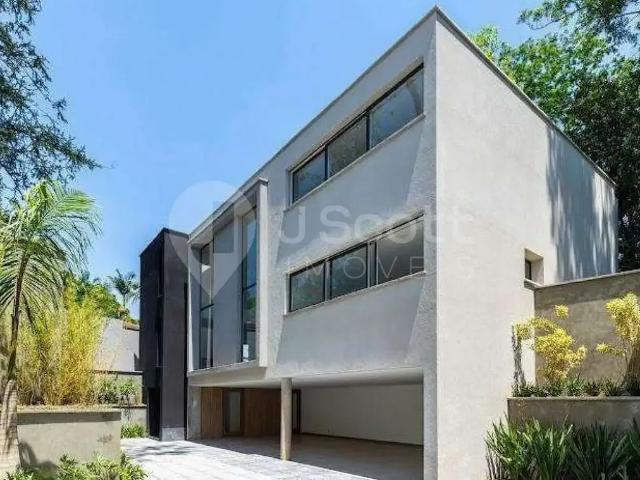 Casa / Sobrado em Condomínio para Venda em São Paulo/SP Jardim Cordeiro 4 Quartos