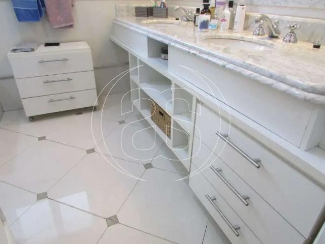 Casa / Sobrado em Condomínio para Venda em São Paulo/SP Jardim Cordeiro 4 Quartos