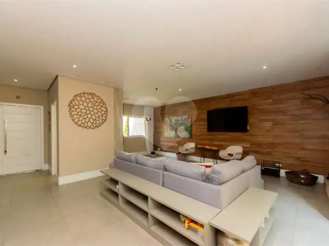 Casa / Sobrado em Condomínio para Venda em São Paulo/SP Alto da Boa Vista 5 Quartos