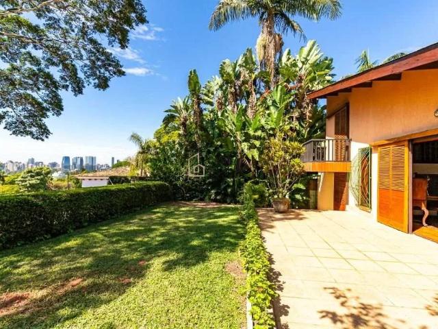 Casa / Sobrado em Condomínio para Venda em São Paulo/SP Jardim Everest 3 Quartos