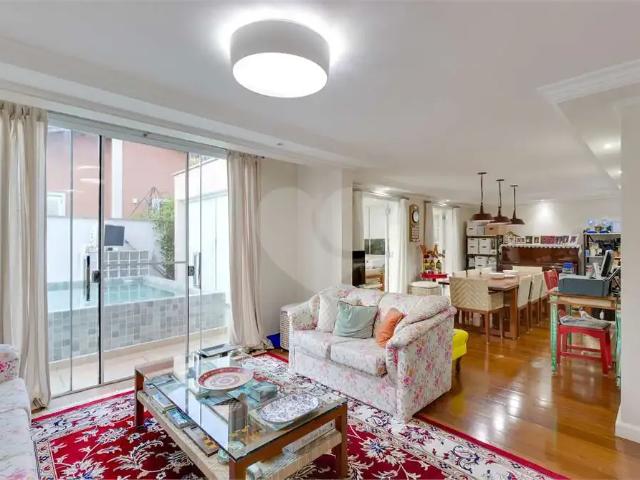 Casa / Sobrado em Condomínio para Venda em São Paulo/SP Jardim Guedala 4 Quartos