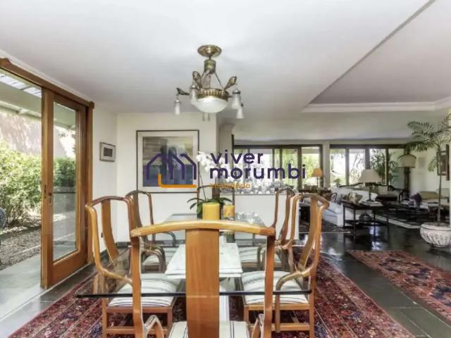 Casa / Sobrado em Condomínio para Venda em São Paulo/SP Jardim Leonor 5 Quartos