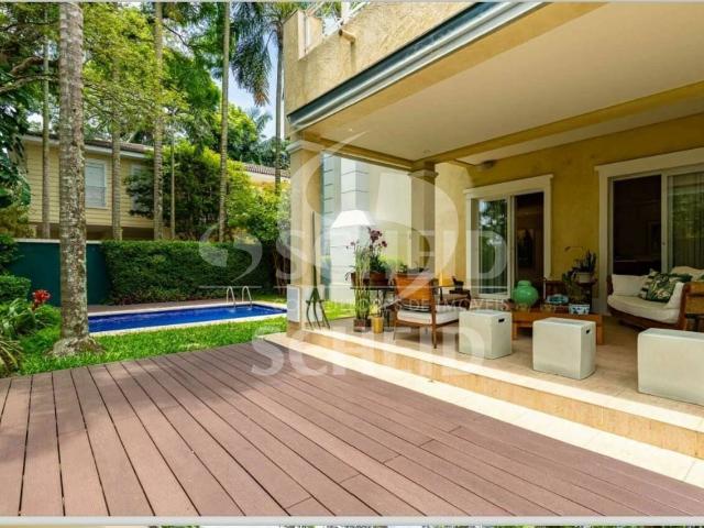 Casa / Sobrado em Condomínio para Venda em São Paulo/SP Jardim Petrópolis 4 Quartos
