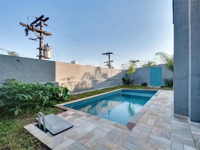 Casa / Sobrado em Condomínio para Venda em São Paulo/SP Jardim Prudência 4 Quartos
