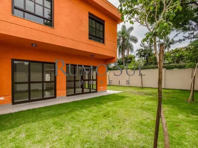 Casa / Sobrado em Condomínio para Venda em São Paulo/SP Jardim Prudência 4 Quartos