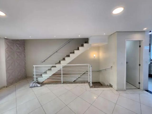 Casa / Sobrado em Condomínio para Venda em São Paulo/SP Jardim Regina 3 Quartos