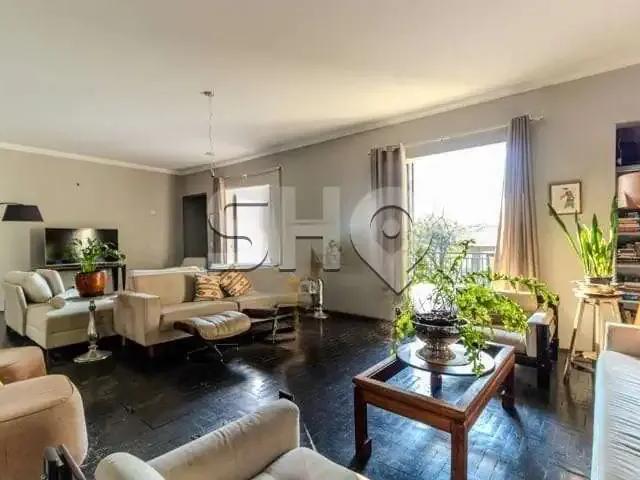 Casa / Sobrado em Condomínio para Venda em São Paulo/SP Pacaembu 3 Quartos