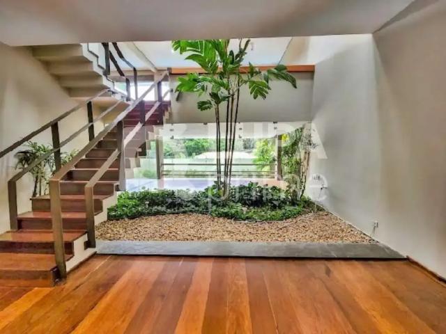 Casa / Sobrado em Condomínio para Venda em São Paulo/SP Paineiras do Morumbi 5 Quartos