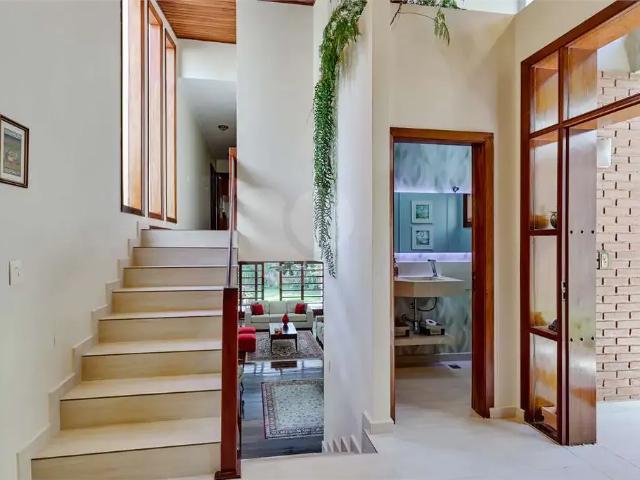 Casa / Sobrado em Condomínio para Venda em São Paulo/SP Panamby 3 Quartos