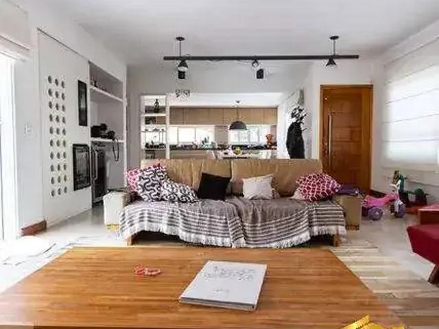 Casa / Sobrado em Condomínio para Venda em São Paulo/SP Parque dos Príncipes 5 Quartos