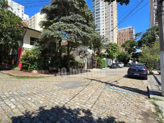 Casa / Sobrado em Condomínio para Venda em São Paulo/SP Perdizes 4 Quartos