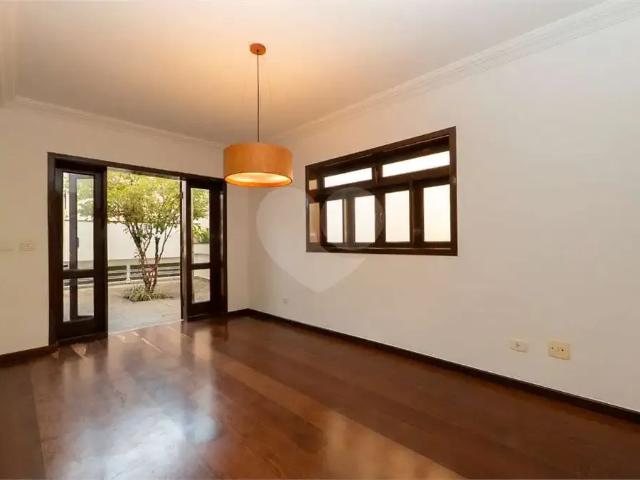Casa / Sobrado em Condomínio para Venda em São Paulo/SP Planalto Paulista 3 Quartos