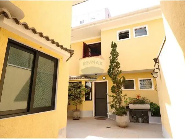 Casa / Sobrado em Condomínio para Venda em São Paulo/SP Pompéia 3 Quartos