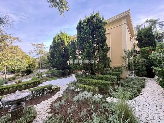 Casa / Sobrado em Condomínio para Venda em São Paulo/SP Real Parque 4 Quartos
