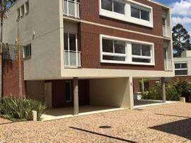 Casa / Sobrado em Condomínio para Venda em São Paulo/SP Real Parque 4 Quartos
