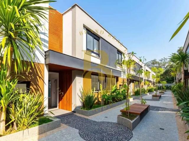 Casa / Sobrado em Condomínio para Venda em São Paulo/SP Santo Amaro 4 Quartos