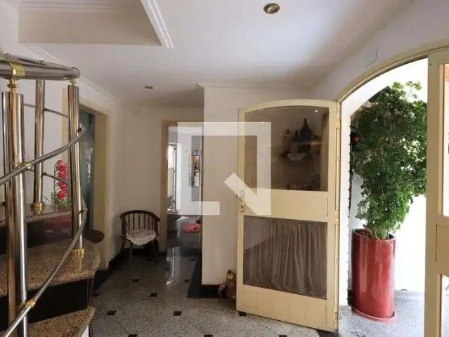 Casa / Sobrado em Condomínio para Venda em São Paulo/SP Vila Carrão 4 Quartos