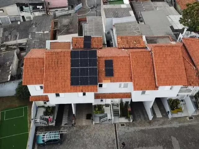 Casa / Sobrado em Condomínio para Venda em São Paulo/SP Vila Araguaia 3 Quartos