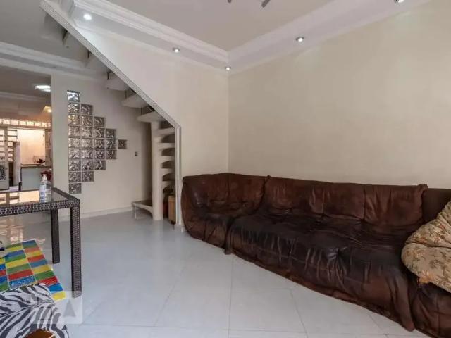 Casa / Sobrado em Condomínio para Venda em São Paulo/SP Vila Olímpia 3 Quartos