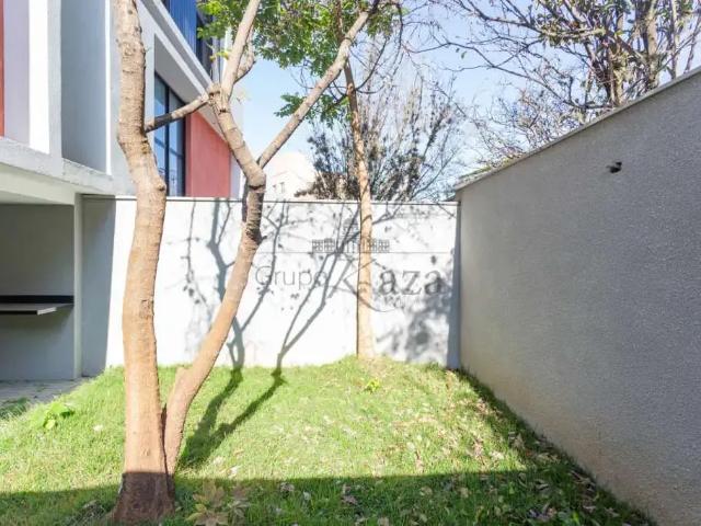 Casa / Sobrado em Condomínio para Venda em São Paulo/SP Vila Madalena 3 Quartos