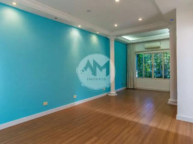 Casa / Sobrado em Condomínio para Venda em São Paulo/SP Vila Madalena 3 Quartos