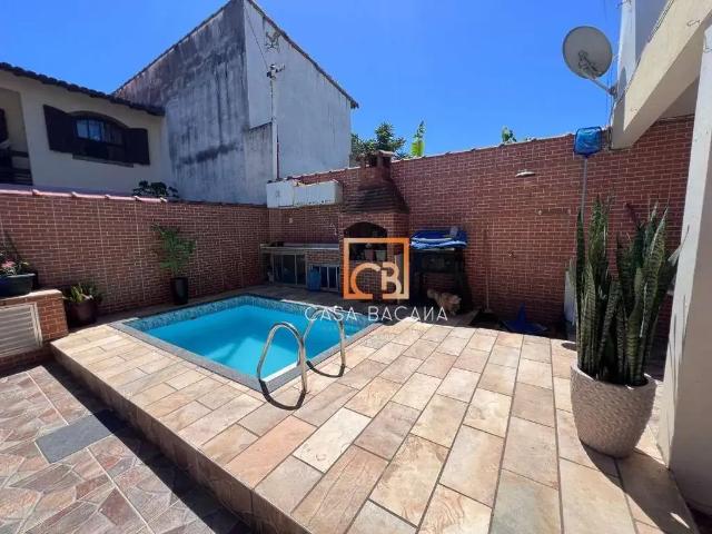 Casa / Sobrado em Condomínio para Venda em São Pedro da Aldeia/RJ Balneário São Pedro 4 Quartos