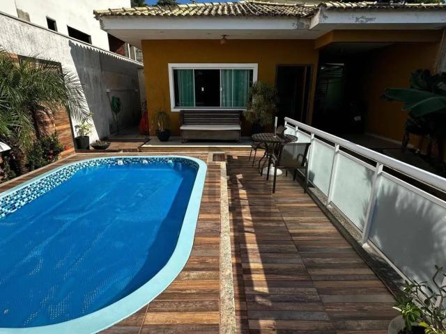 Casa / Sobrado em Condomínio para Venda em São Pedro da Aldeia/RJ Campo Redondo 3 Quartos