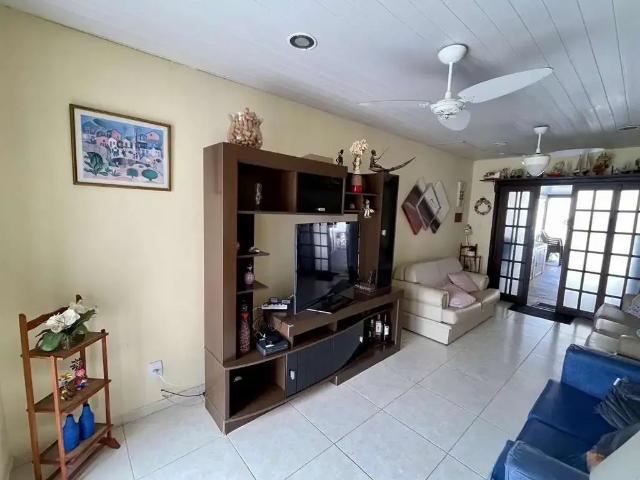 Casa / Sobrado em Condomínio para Venda em São Pedro da Aldeia/RJ Campo Redondo 3 Quartos