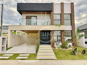 Casa / Sobrado em Condomínio para Venda em São Pedro da Aldeia/RJ Centro 3 Quartos
