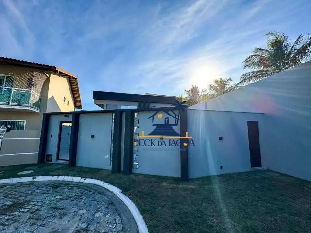 Casa / Sobrado em Condomínio para Venda em São Pedro da Aldeia/RJ Centro 3 Quartos