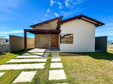 Casa / Sobrado em Condomínio para Venda em São Pedro da Aldeia/RJ Nova São Pedro 3 Quartos