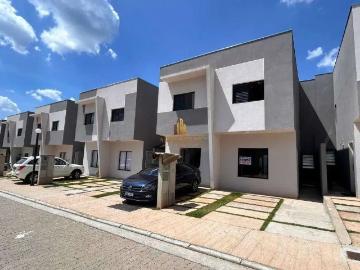 Casa / Sobrado em Condomínio para Venda em São Roque/SP Jardim Villaça 2 Quartos