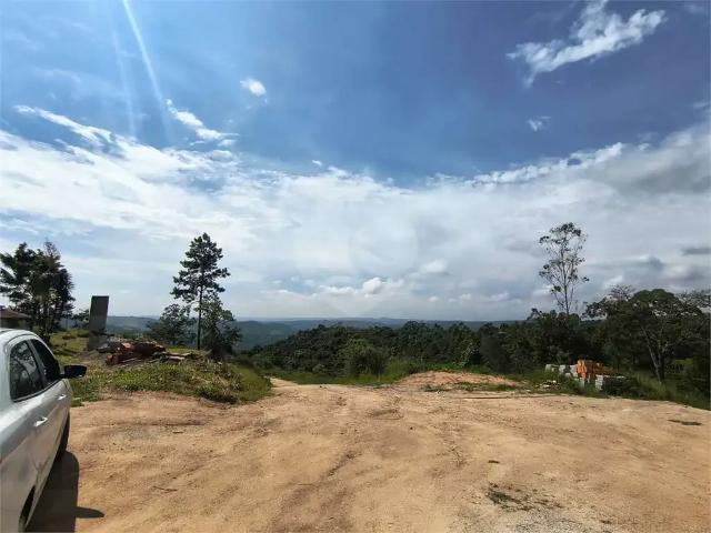 Casa / Sobrado em Condomínio para Venda em São Roque/SP São João Novo