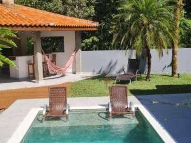 Casa / Sobrado em Condomínio para Venda em São Sebastião/SP Baleia 4 Quartos