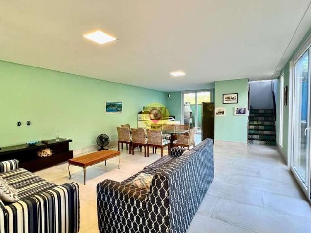 Casa / Sobrado em Condomínio para Venda em São Sebastião/SP Barra do Una 4 Quartos