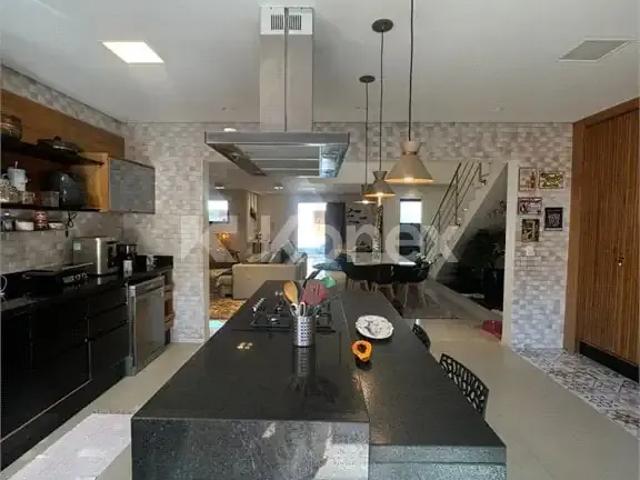 Casa / Sobrado em Condomínio para Venda em São Sebastião/SP Barra do Sahy 4 Quartos