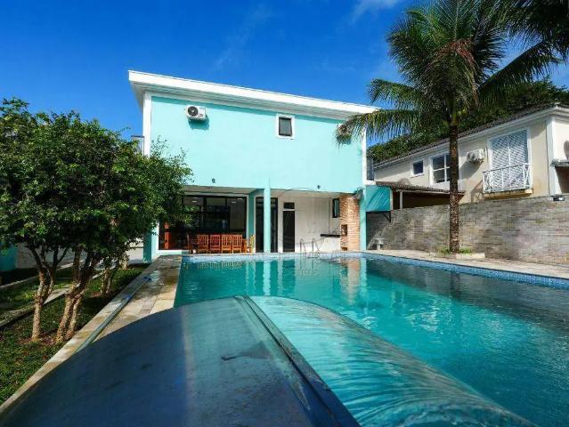 Casa / Sobrado em Condomínio para Venda em São Sebastião/SP Boracéia 4 Quartos