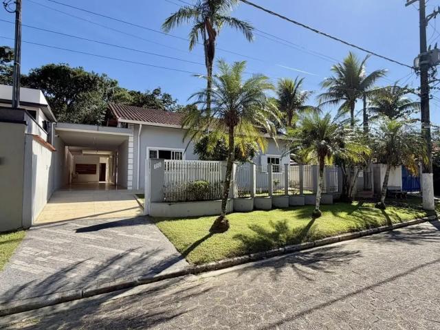 Casa / Sobrado em Condomínio para Venda em São Sebastião/SP Boracéia 5 Quartos
