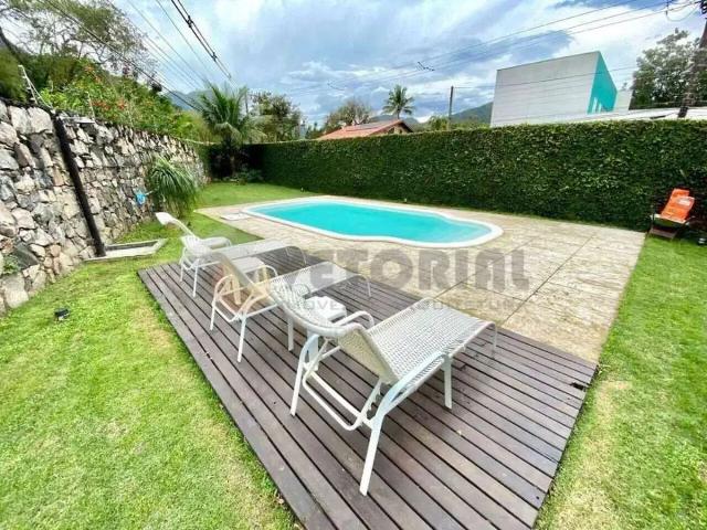 Casa / Sobrado em Condomínio para Venda em São Sebastião/SP Guaecá 3 Quartos