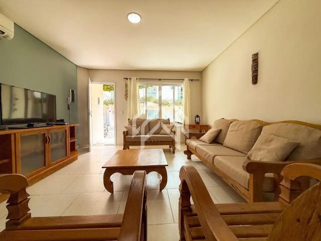 Casa / Sobrado em Condomínio para Venda em São Sebastião/SP Juquehy 3 Quartos