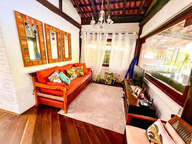 Casa / Sobrado em Condomínio para Venda em São Sebastião/SP Juquehy 3 Quartos