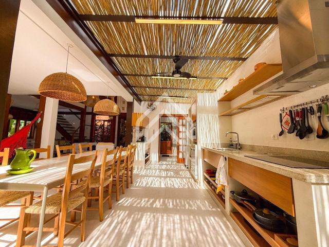 Casa / Sobrado em Condomínio para Venda em São Sebastião/SP Juquehy 3 Quartos