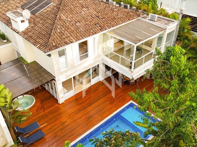 Casa / Sobrado em Condomínio para Venda em São Sebastião/SP Juquehy 5 Quartos