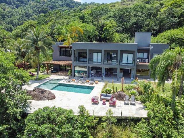 Casa / Sobrado em Condomínio para Venda em São Sebastião/SP Maresias 4 Quartos
