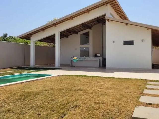 Casa / Sobrado em Condomínio para Venda em Sacramento/MG Residencial Lago do Sol 4 Quartos